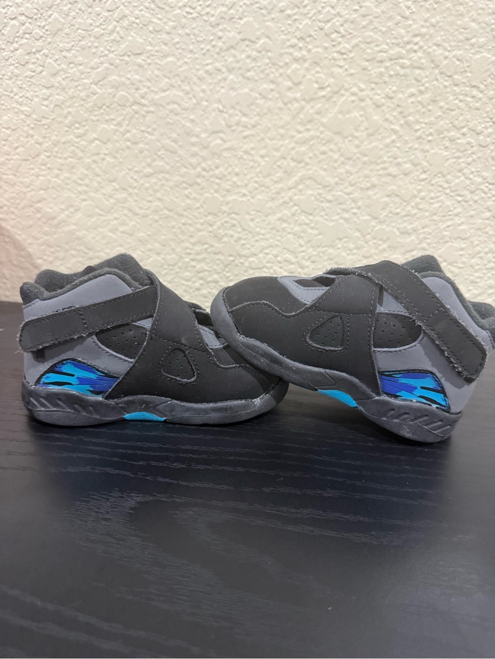 Jordan 8 Retro BT - Kids Gray and Blue Athletic Shoes - Velcro Slip-On